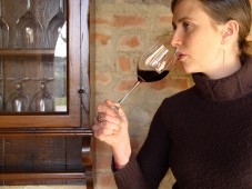 Öka på dina kunskaper om vinets historia.