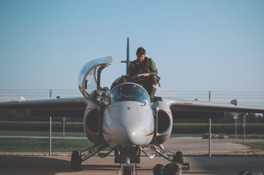 Jetflyg i Alperna - 45 min akrobatiskt flyg & Alperna