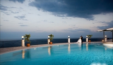PAUSA DISINTOSSICANTE IN UNA SPA A TAORMINA