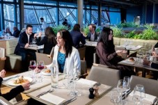 Déjeuner à la Tour Eiffel pour 2 - Menu Brasserie sans boissons - Paris (75)