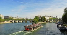 Visite Guidée en Tour Bus + Croisière sur la Seine - 1 Enfant (4-12 ans)