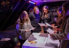London Murder Mystery Dinner Cruise för Två