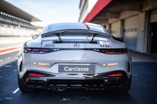 Conduzir um Mercedes AMG GT 63 3 voltas + 1 volta em co-piloto