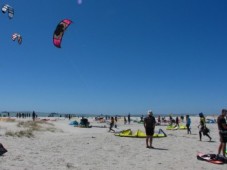 Kitesurfing