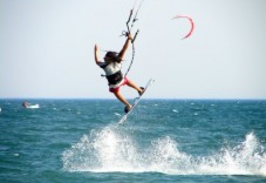 Kitesurfing